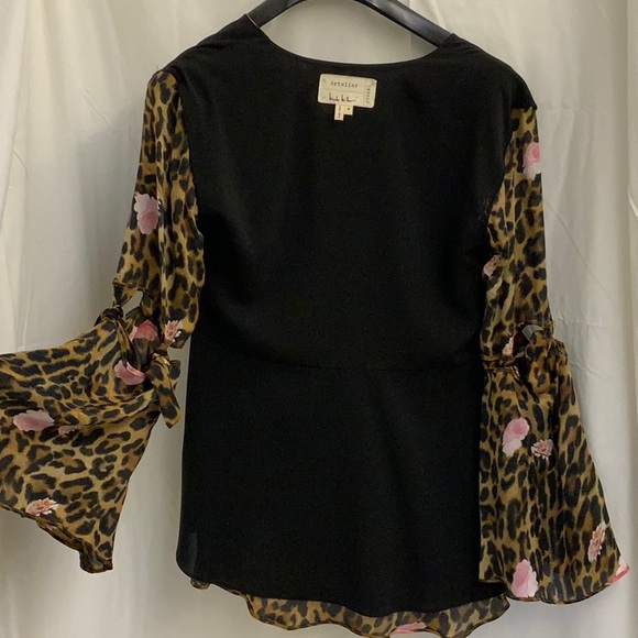Leopard Print with Pink Flowers Silk-blend Flowing Blouse by Nicole Miller - NWT - Picture 7 of 12